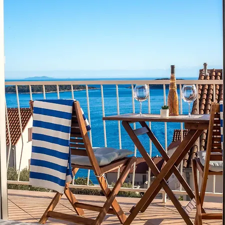 Anita Daire Hvar Town