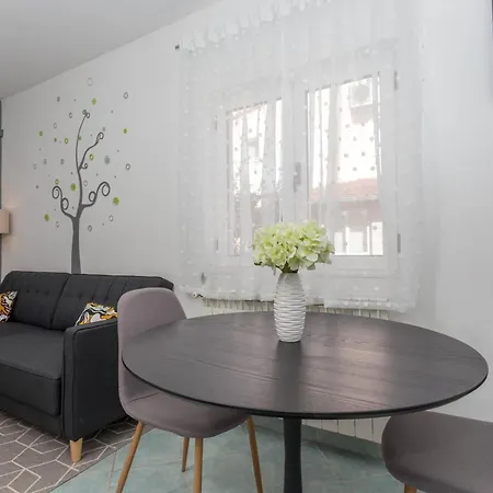 安尼塔公寓式旅馆