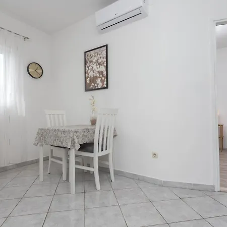 Anita Appartement *