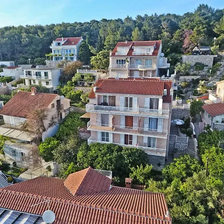 Apartment Anita Hvar Town