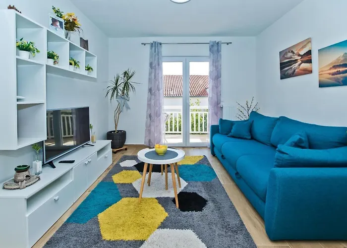 Anita شقة هفار